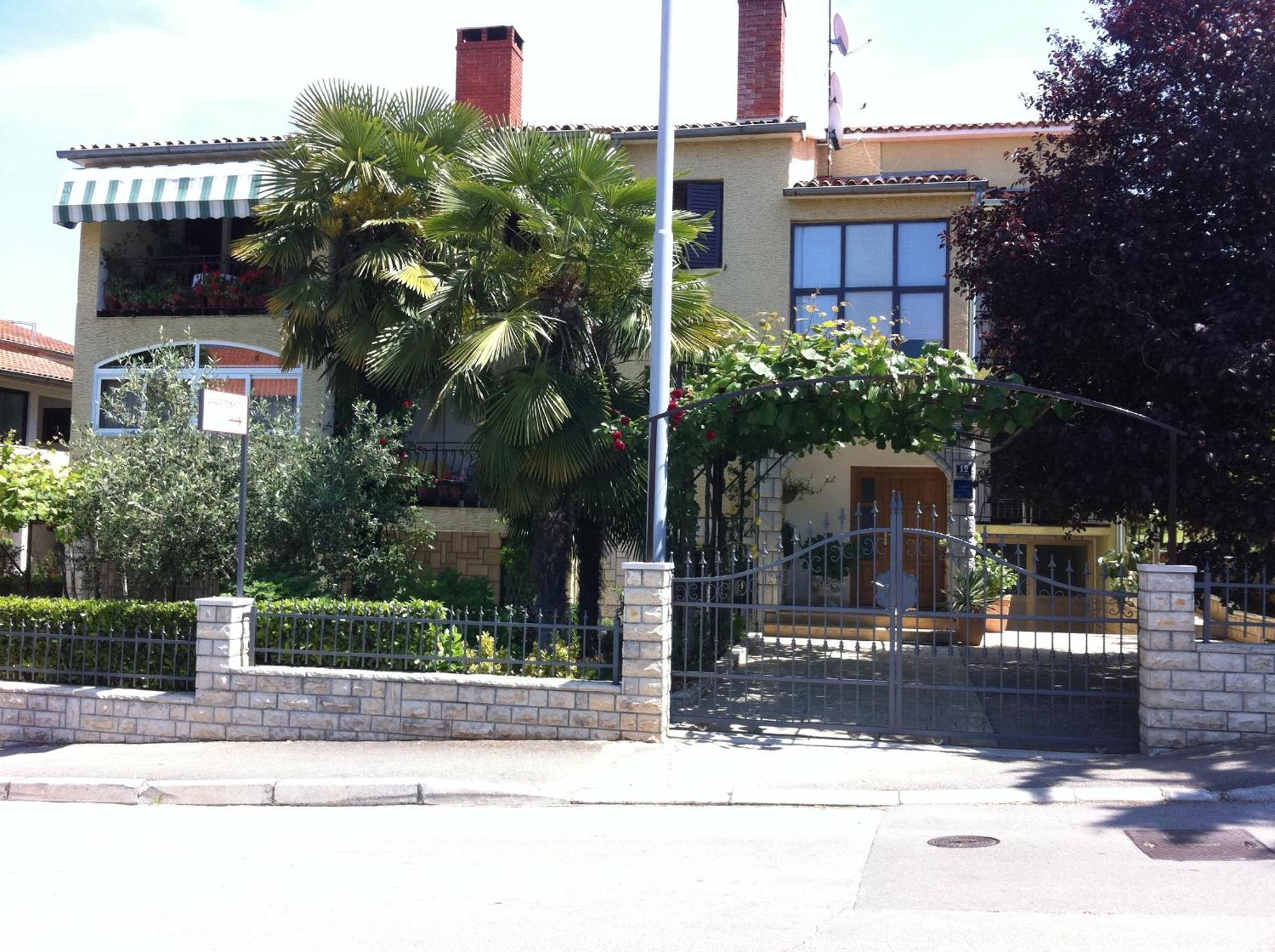 Apartments Boris Poreč Exteriör bild